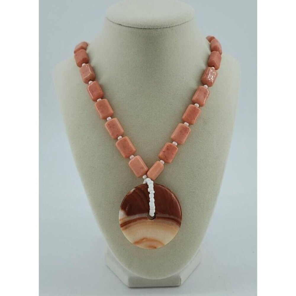 Vtg Chunky Pink Agate Cherry Quartz Pendant Beaded Necklace 28" (32" w/ Pendant)